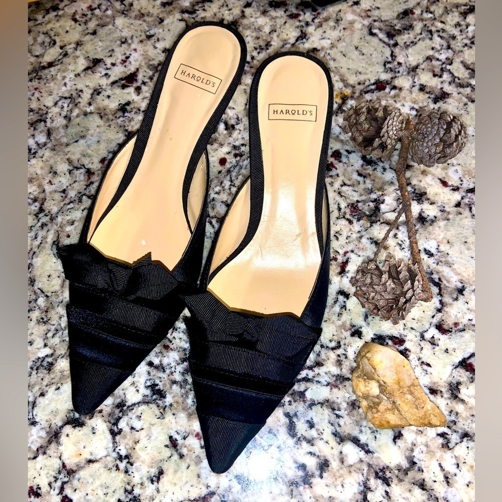 Harold’s bow kitten heels y2k coquette formal spring boho designer evening